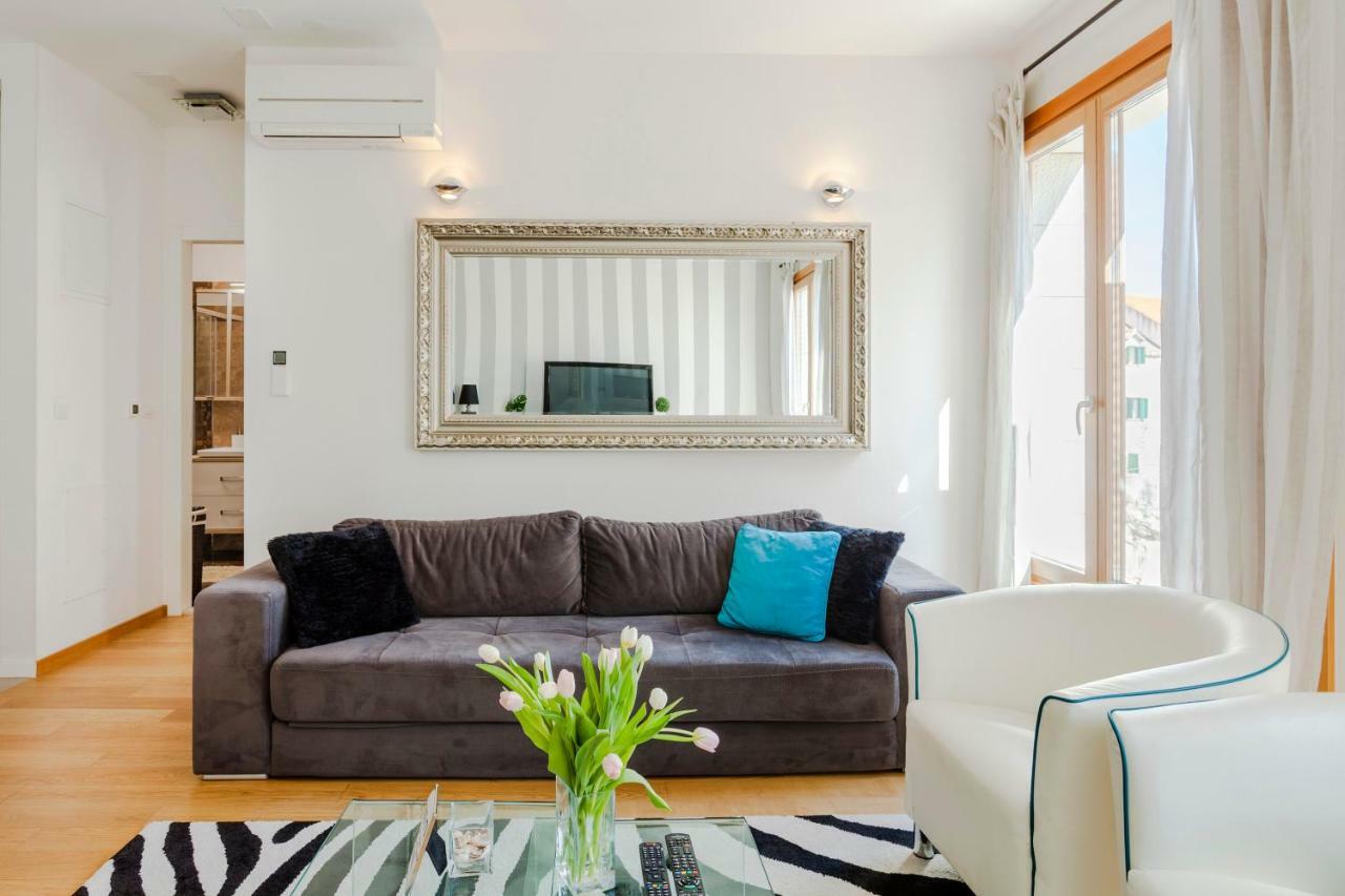 New Luxury Apartment Nives On Seaside Split Kültér fotó